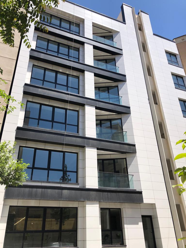 بازسازی ساختمان